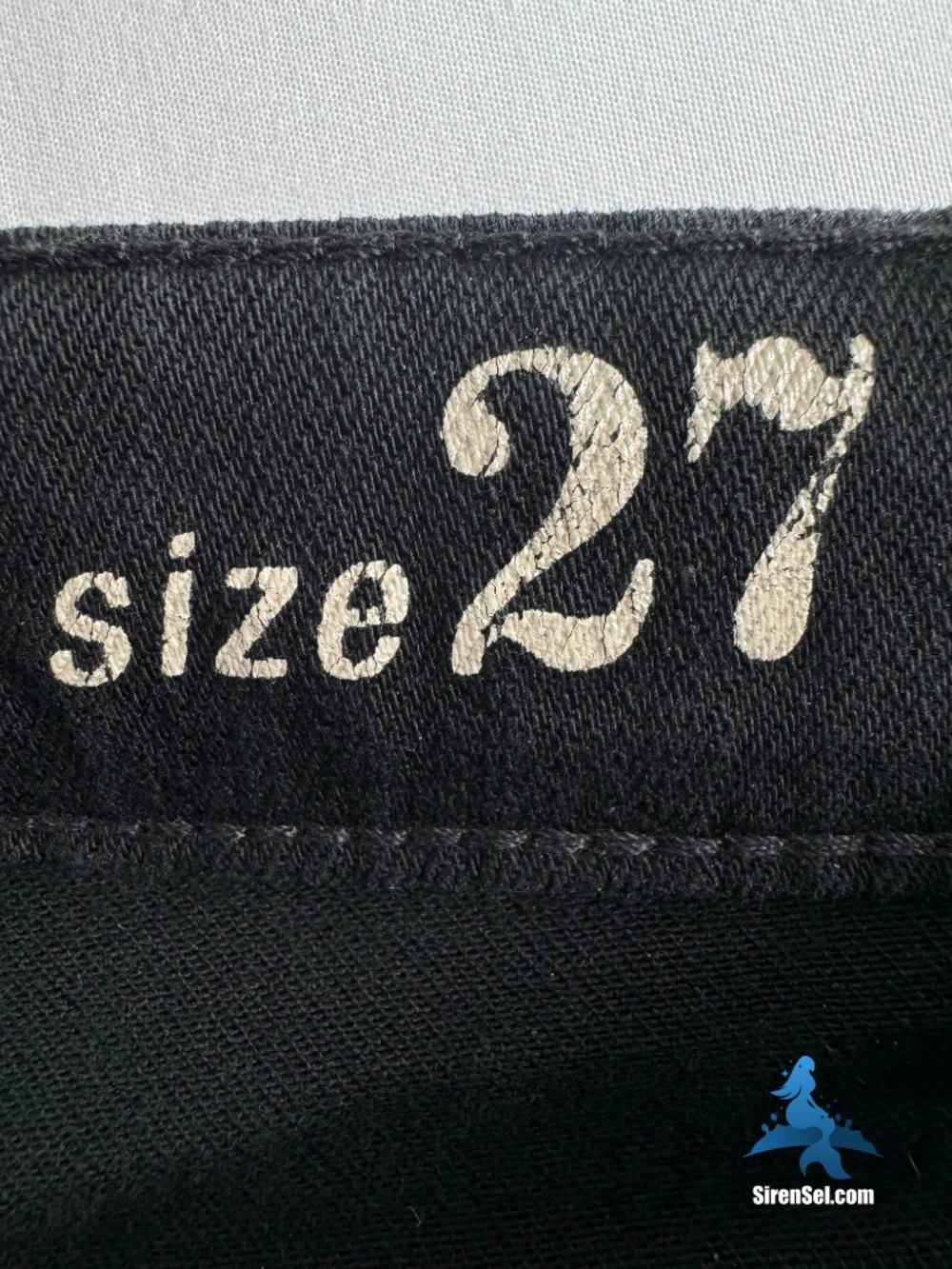 1140 J.Crew Toothpick Jeans - Size 27 - Black